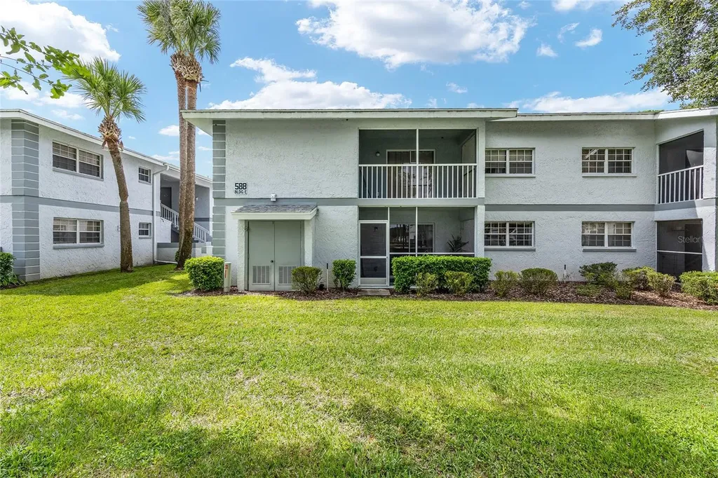 588 Fairways Lane Ocala FL 34472