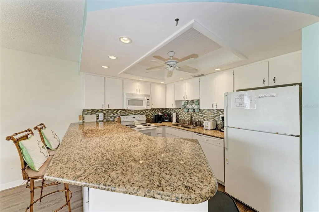 600 Manatee Avenue Holmes Beach FL 34217