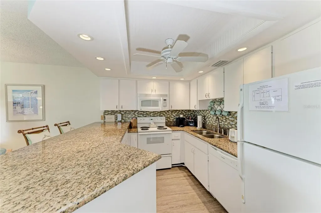 600 Manatee Avenue Holmes Beach FL 34217