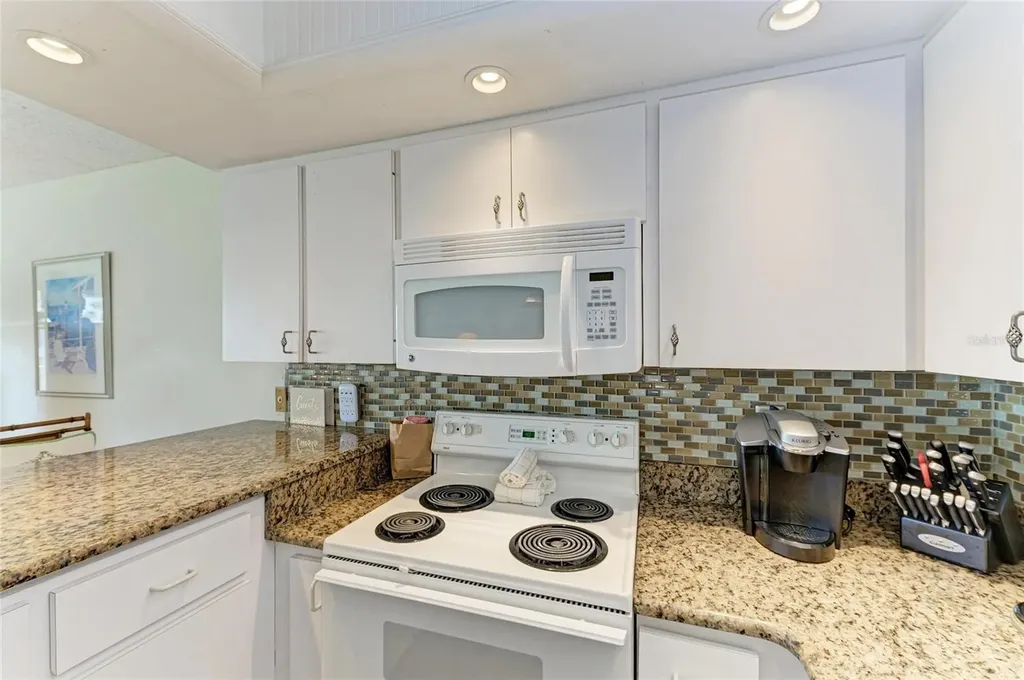 600 Manatee Avenue Holmes Beach FL 34217