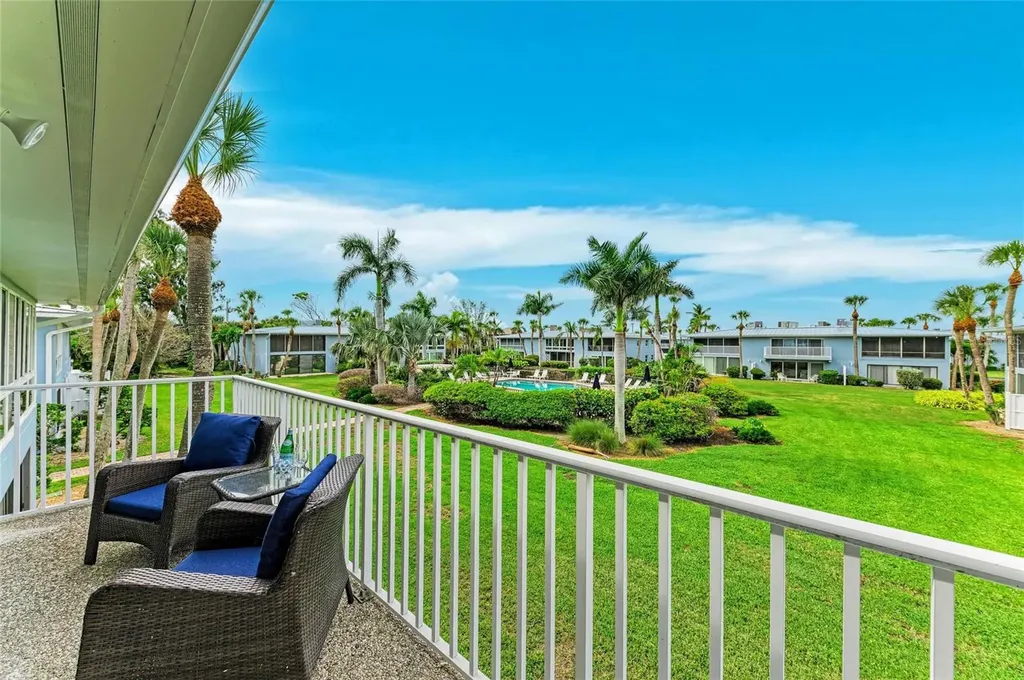 600 Manatee Avenue Holmes Beach FL 34217