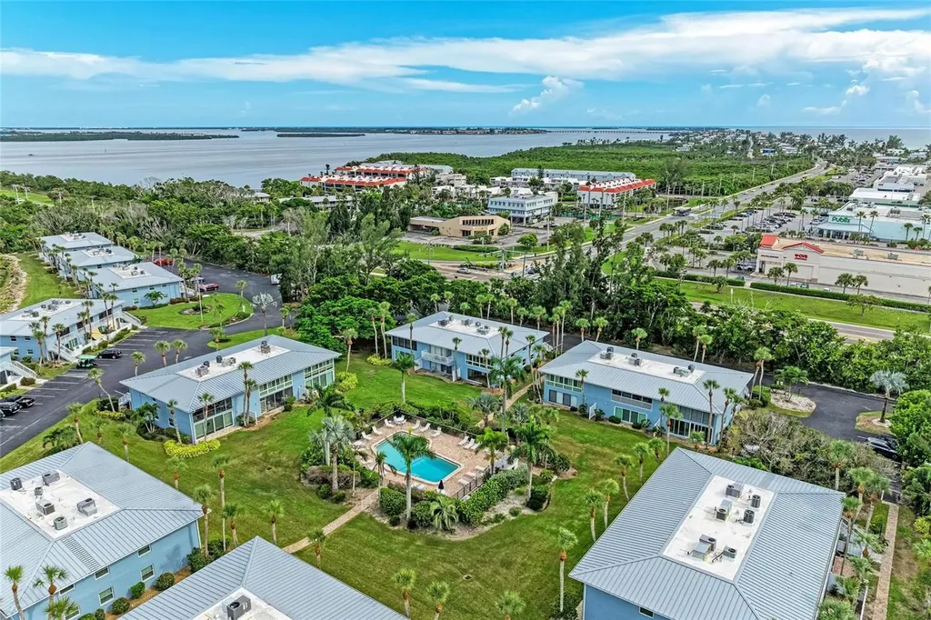 600 Manatee Avenue Holmes Beach FL 34217