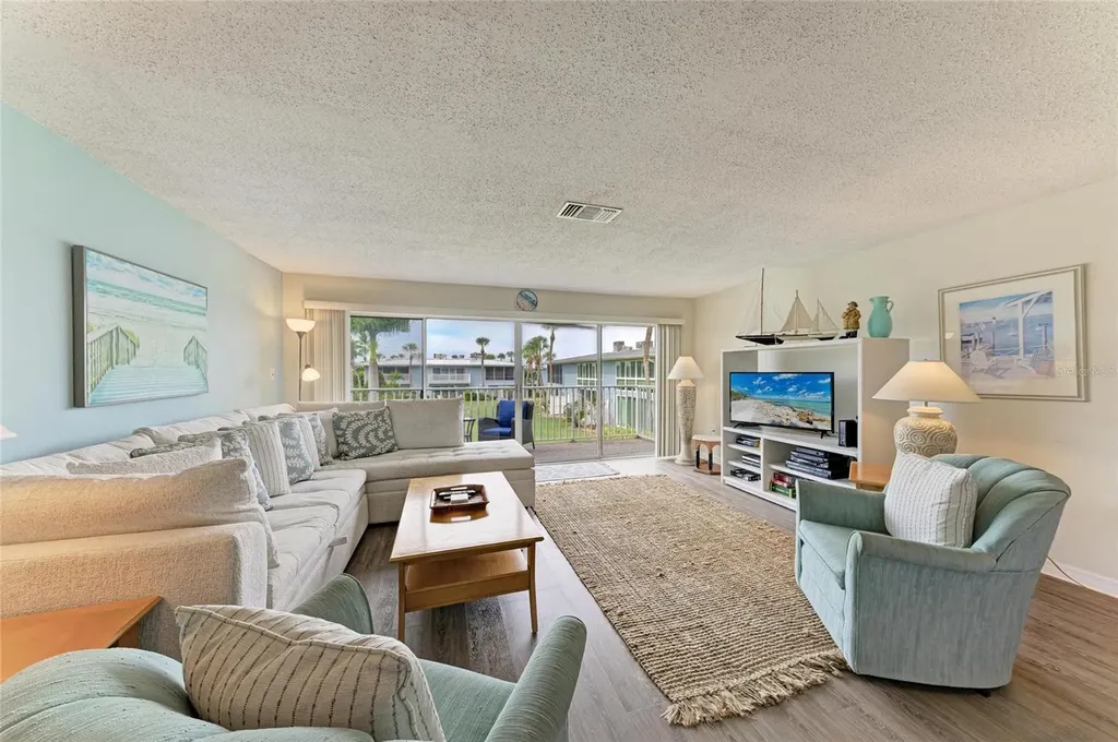 600 Manatee Avenue Holmes Beach FL 34217