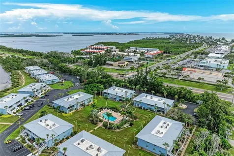 600 Manatee Avenue Holmes Beach FL 34217