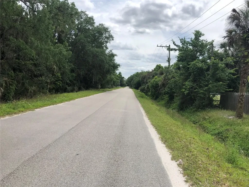 S Mellonville Avenue Sanford FL 32773