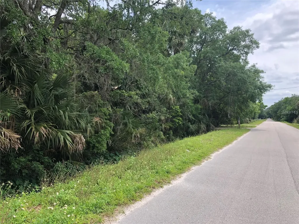 S Mellonville Avenue Sanford FL 32773