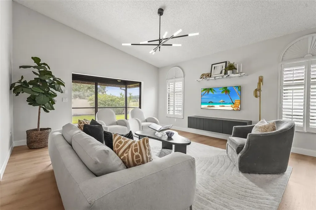 7845 Pine Trace Drive Sarasota FL 34243