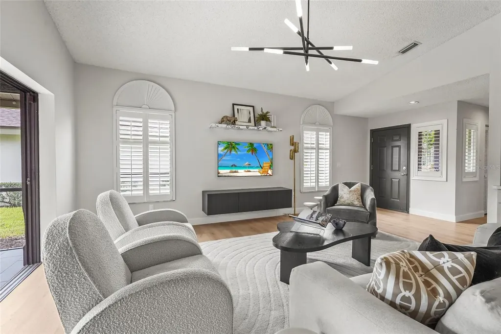 7845 Pine Trace Drive Sarasota FL 34243
