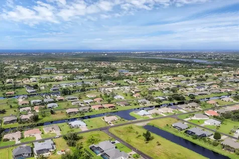 39 Medalist Circle Rotonda West FL 33947