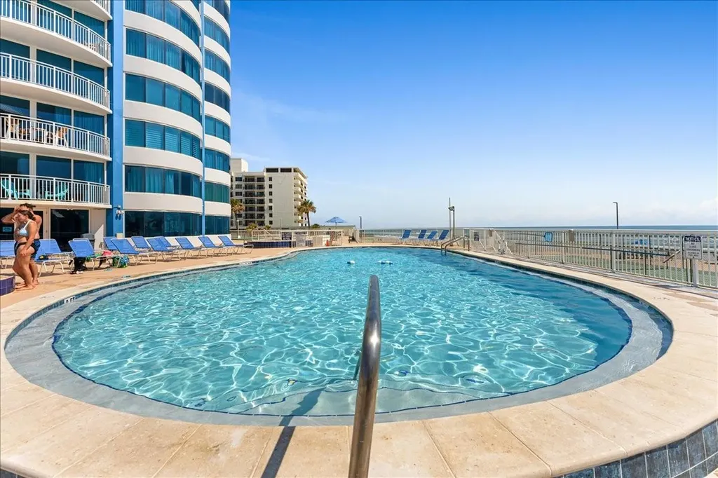 2625 S Atlantic Avenue Daytona Beach FL 32118