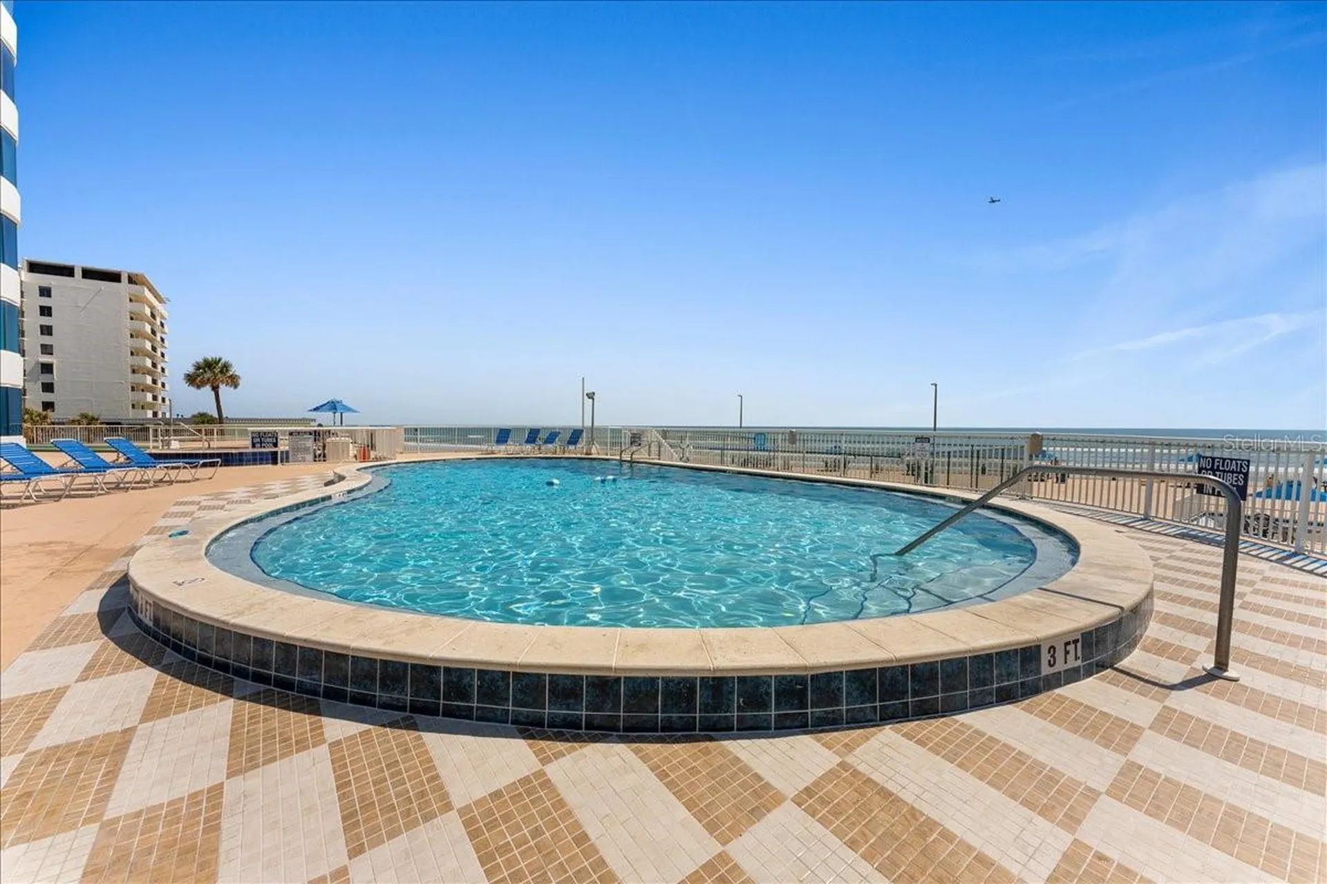 2625 S Atlantic Avenue Daytona Beach FL 32118