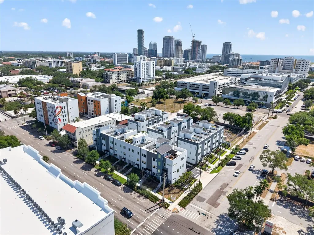 536 Drive Martin Luther King Jr Street S St Petersburg FL 33701