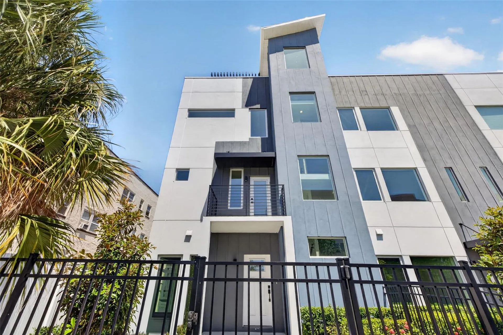 536 Drive Martin Luther King Jr Street S St Petersburg FL 33701