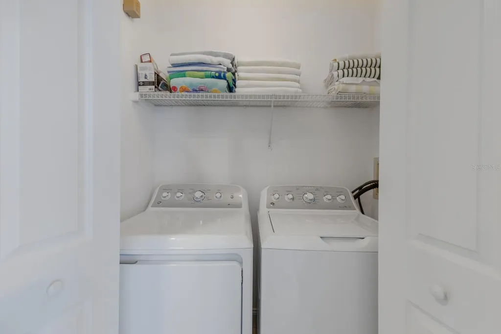 847 Evergreen Way Longboat Key FL 34228