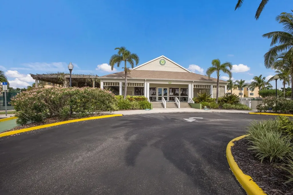 847 Evergreen Way Longboat Key FL 34228