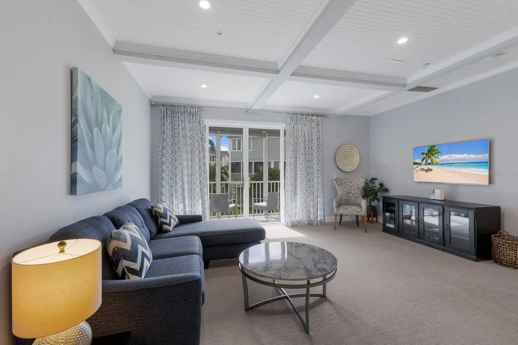 847 Evergreen Way Longboat Key FL 34228