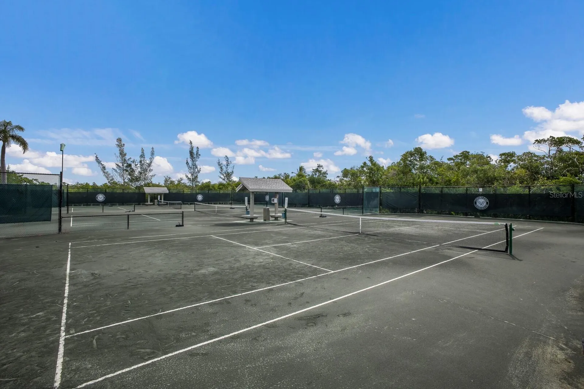 847 Evergreen Way Longboat Key FL 34228