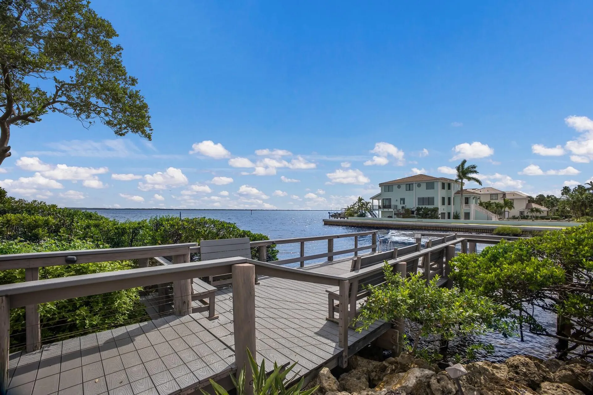 847 Evergreen Way Longboat Key FL 34228