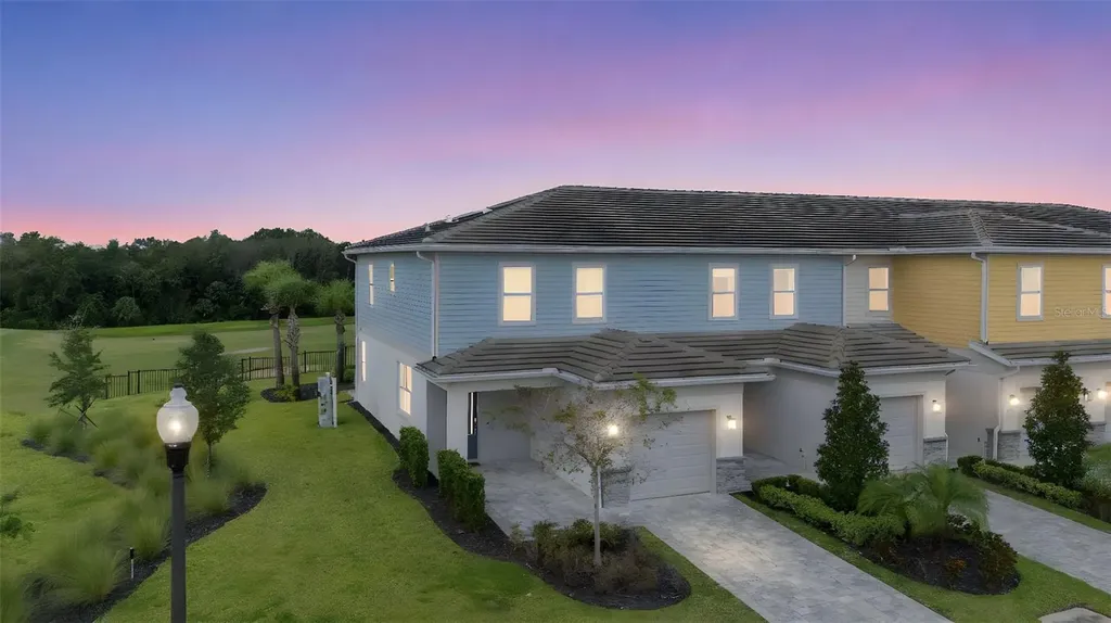 844 Driving Range Court Reunion FL 34747