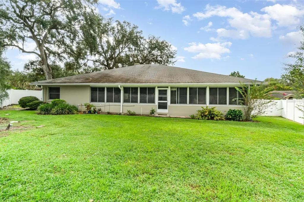 6901 Hayter Drive Lakeland FL 33813
