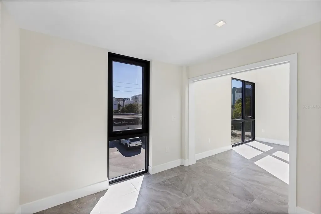 1558 4th Street Sarasota FL 34236