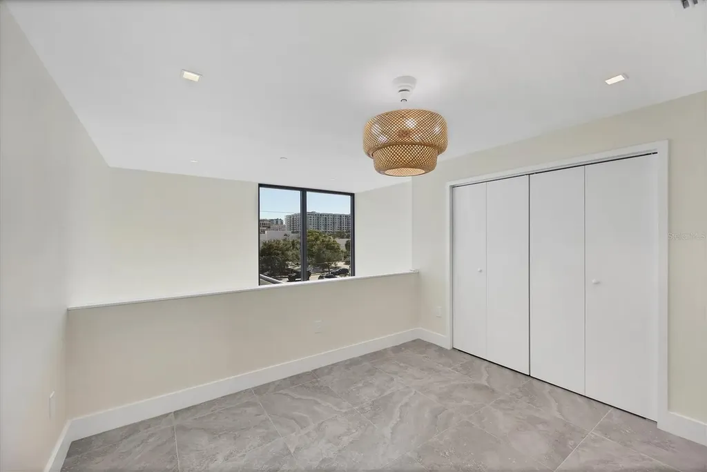 1558 4th Street Sarasota FL 34236