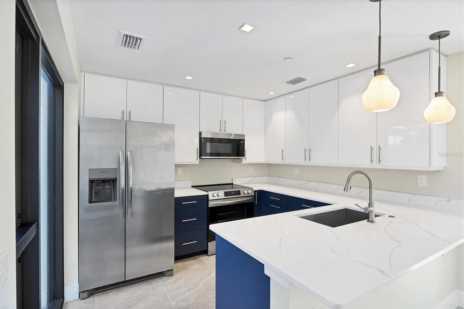 1558 4th Street Sarasota FL 34236
