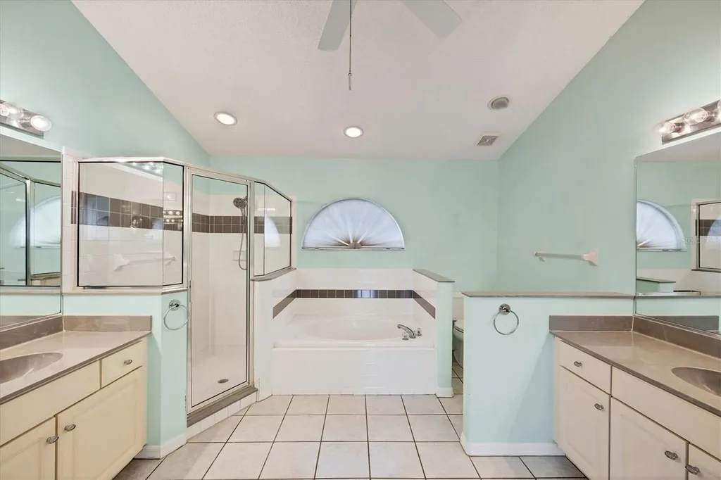 8824 Havenridge Drive Sarasota FL 34238