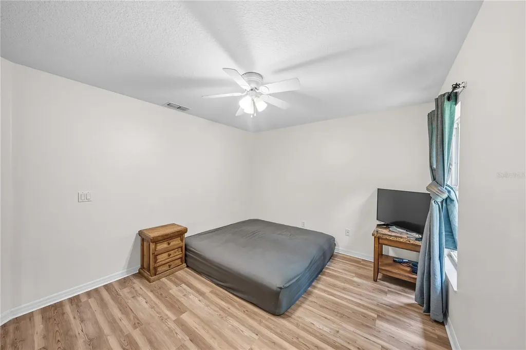 12615 NW Gainesville Road Reddick FL 32686