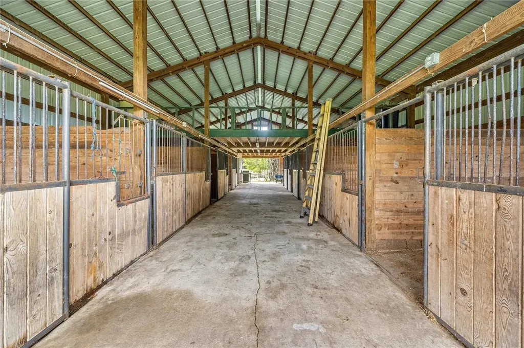 12615 NW Gainesville Road Reddick FL 32686