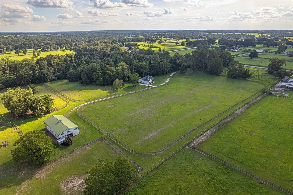 12615 NW Gainesville Road Reddick FL 32686