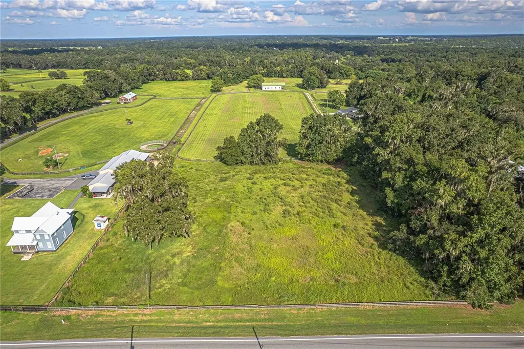 12615 NW Gainesville Road Reddick FL 32686