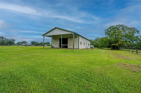 12615 NW Gainesville Road Reddick FL 32686