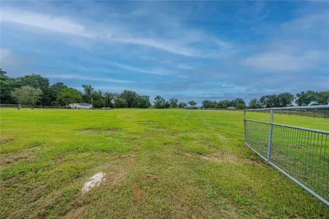 12615 NW Gainesville Road Reddick FL 32686
