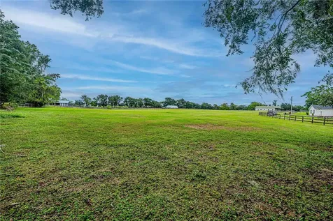 12615 NW Gainesville Road Reddick FL 32686