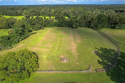 12615 NW Gainesville Road Reddick FL 32686