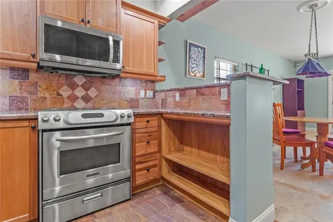 6515 Dimarco Road Tampa FL 33634