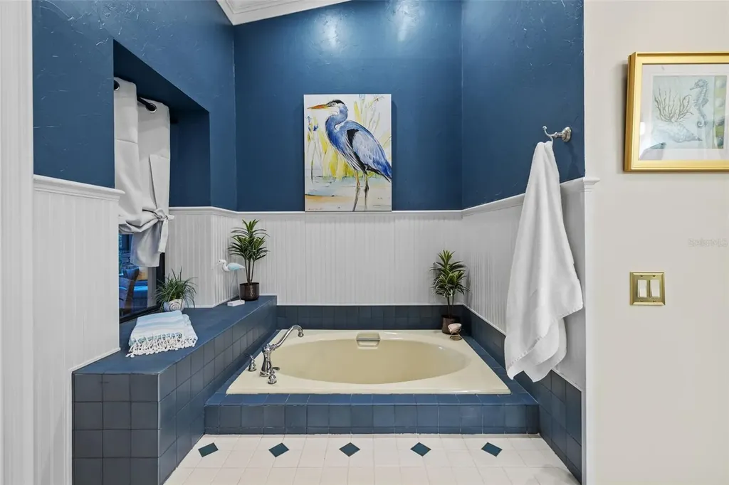 632 Royal Dornock Court Tarpon Springs FL 34688