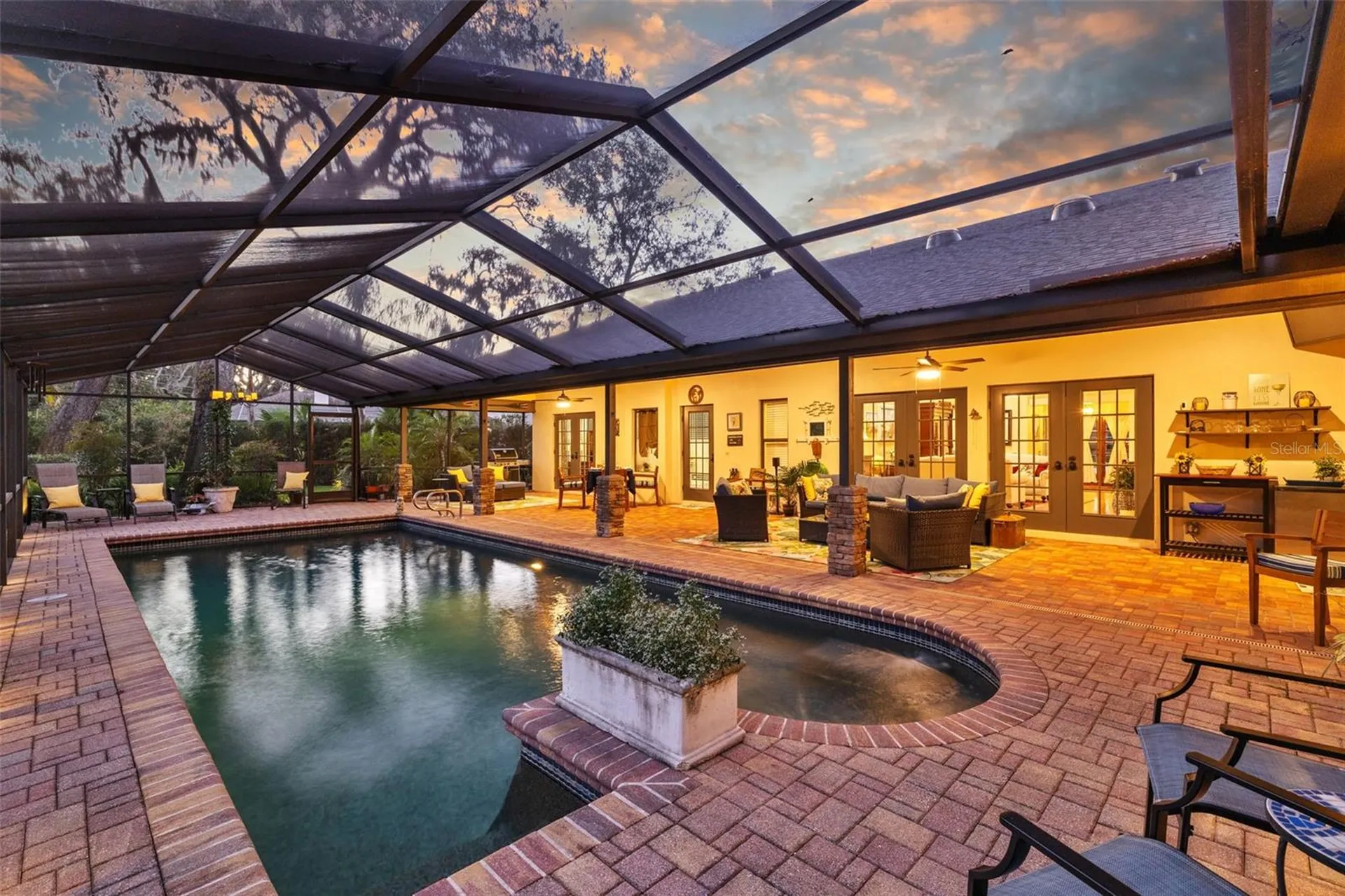632 Royal Dornock Court Tarpon Springs FL 34688