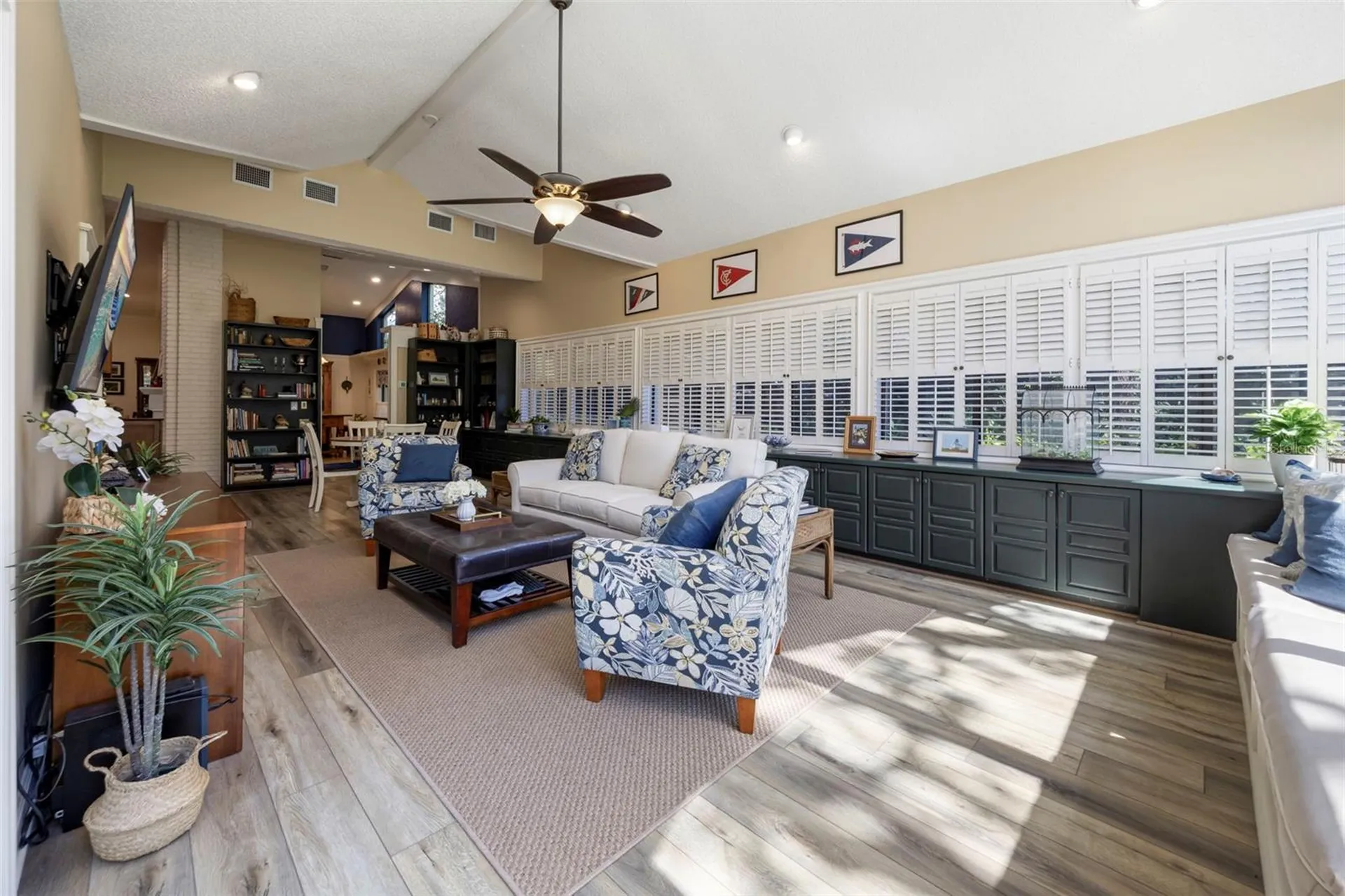 632 Royal Dornock Court Tarpon Springs FL 34688