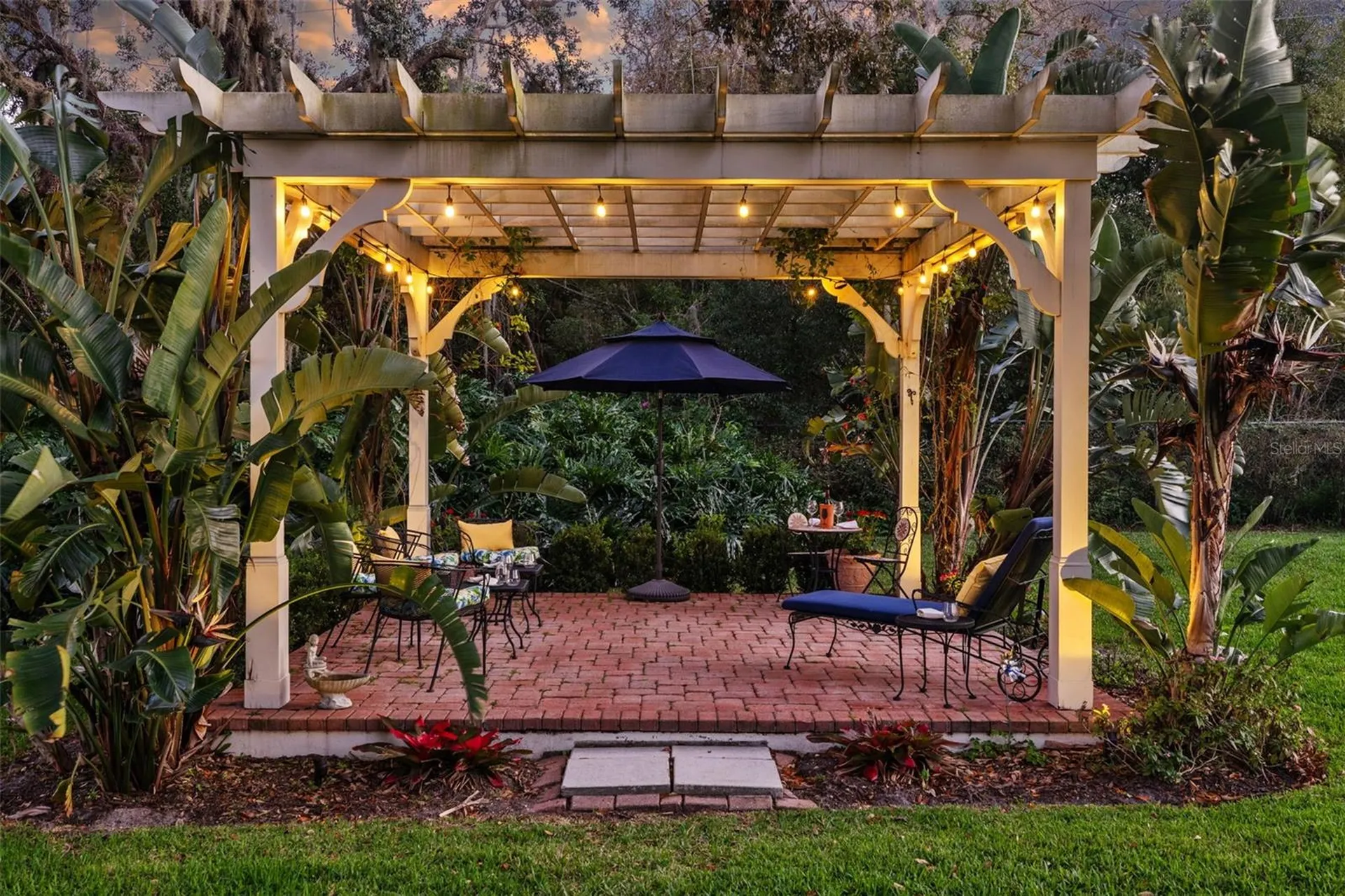 632 Royal Dornock Court Tarpon Springs FL 34688