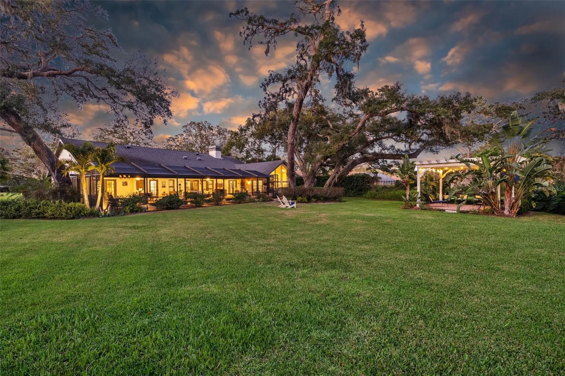 632 Royal Dornock Court Tarpon Springs FL 34688