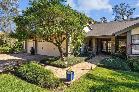 632 Royal Dornock Court Tarpon Springs FL 34688