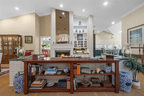 632 Royal Dornock Court Tarpon Springs FL 34688