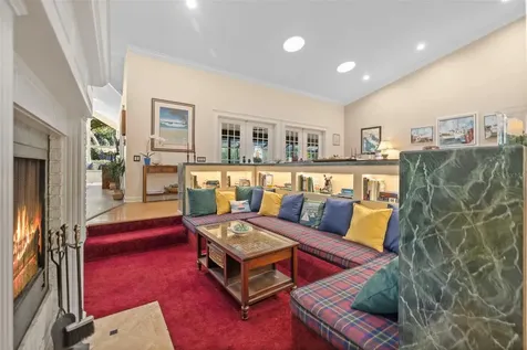 632 Royal Dornock Court Tarpon Springs FL 34688