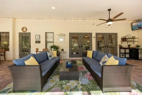 632 Royal Dornock Court Tarpon Springs FL 34688