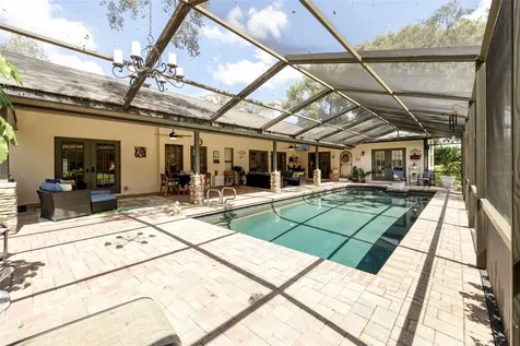 632 Royal Dornock Court Tarpon Springs FL 34688