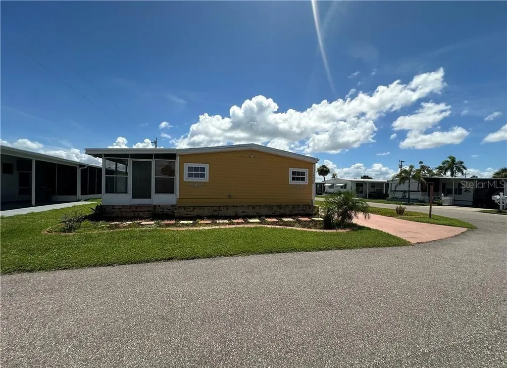 14700 Patrick Henry Road North Fort Myers FL 33917