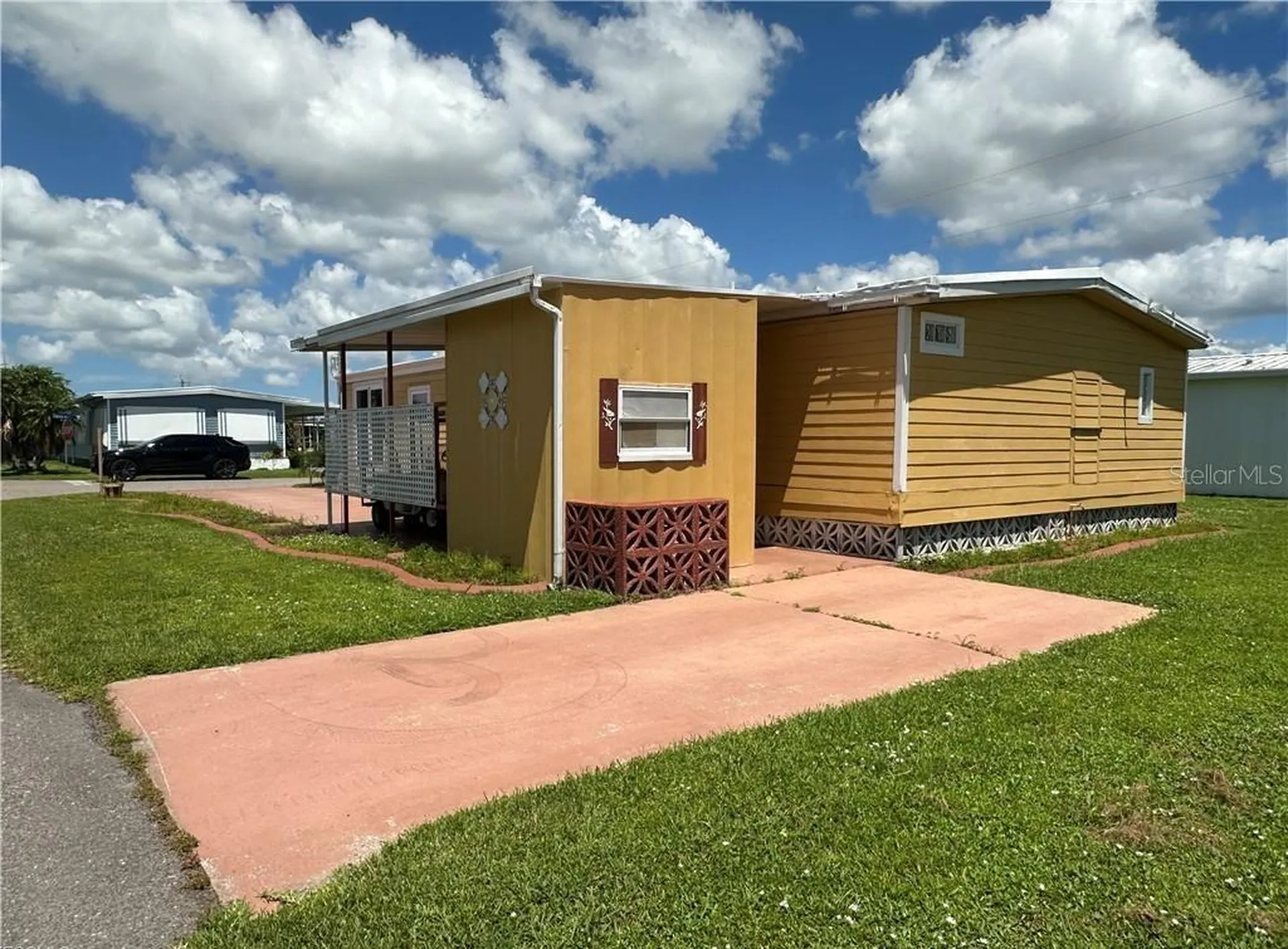 14700 Patrick Henry Road North Fort Myers FL 33917