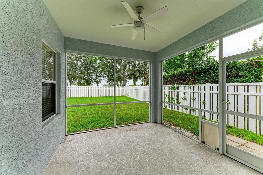 5234 Aqua Breeze Drive Bradenton FL 34208